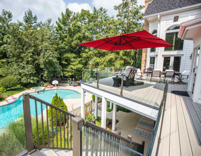 Deckorators Custom Deck with Infinity Topless Glass Railing Town & Country, Missouri