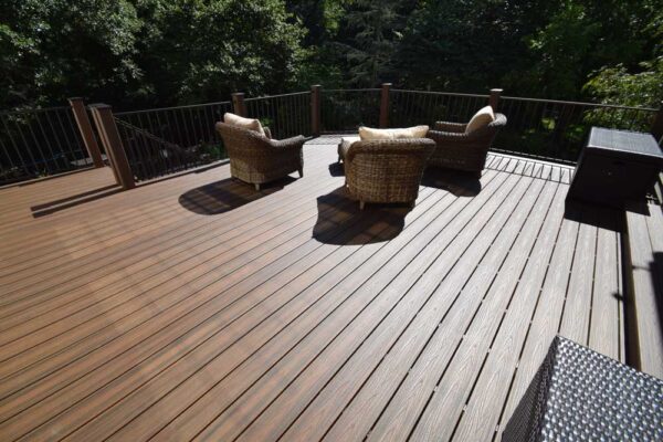 Open deck in Chesterfield, MO