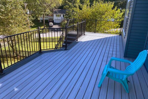 Open deck in Kirkwood, MO