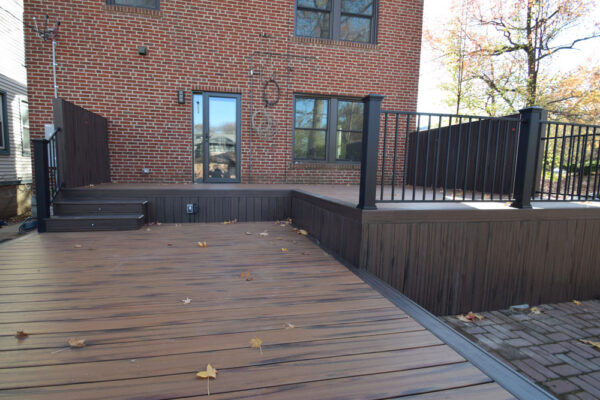 Open deck in University City, MO