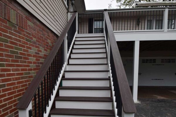 Deck stairs in Webster Groves, MO