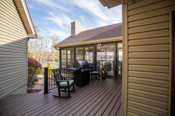 Three Season Sunroom in Innsbrook, Missouri