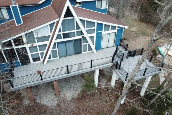 Innsbrook, Missouri Deck