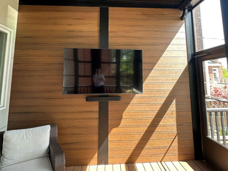 outdoor privacy panel with television in St. Louis