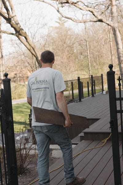 California Custom Decks deck builder